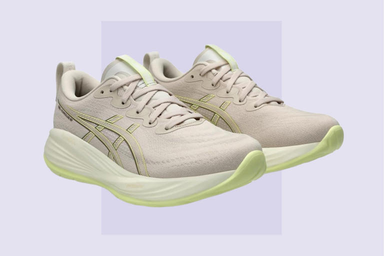Hoka fans are ditching their go-to sneakers for these Asics that can ...