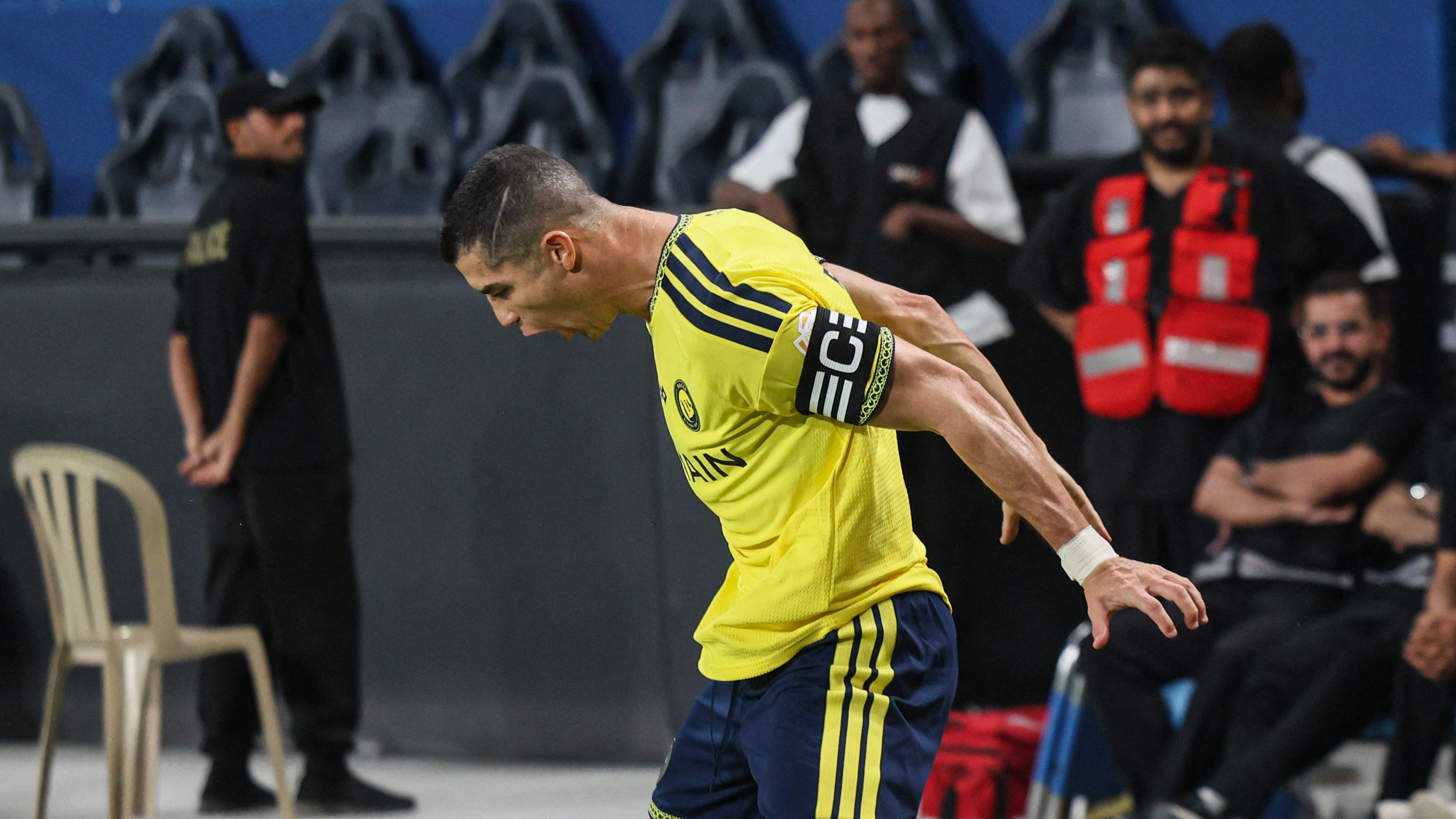 A single step separates Ronaldo from toppling Hamdallah