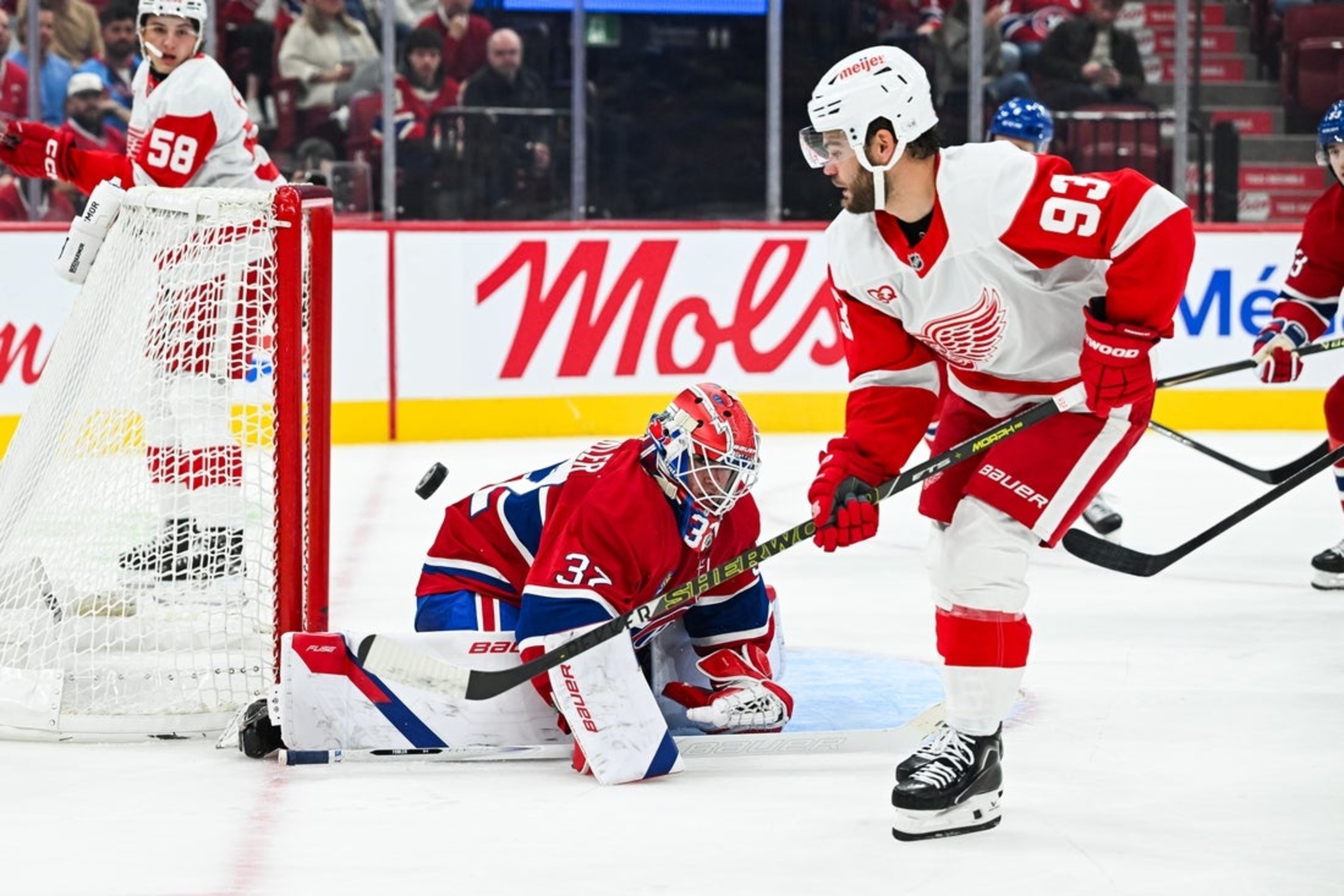 Low-scoring Red Wings search for goals against Devils