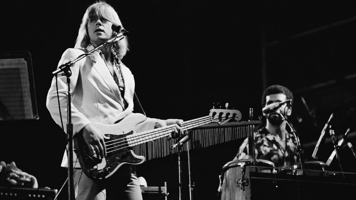 1979 iconic single, based on the songwriter’s life in Chicago, ranked ...