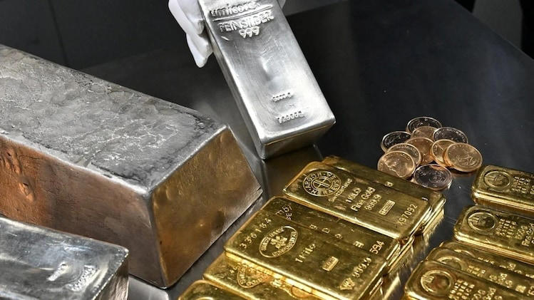 Gold, silver prices: Where are precious metals headed? Support ...