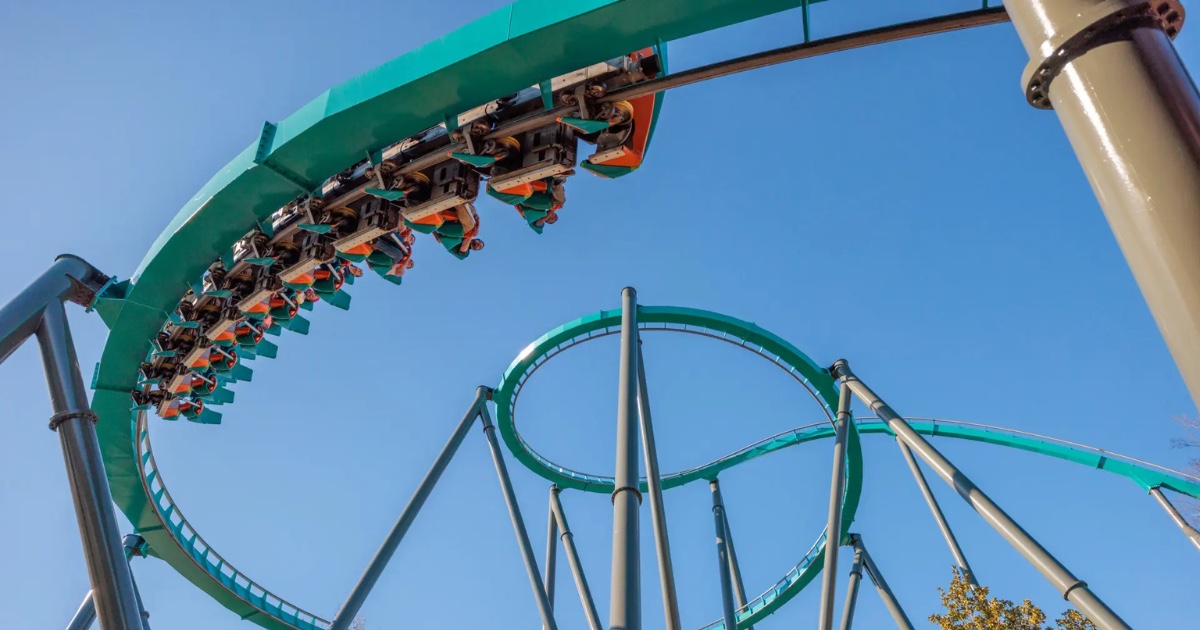 Man dies after falling from roller coaster at Six Flags