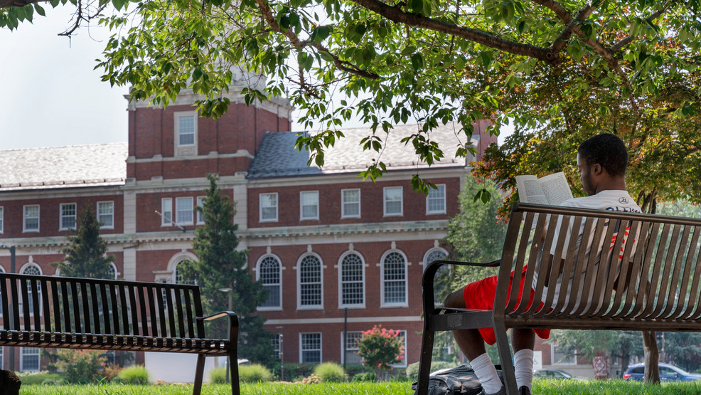 College costs keep rising as more parents struggle to save for kids ...