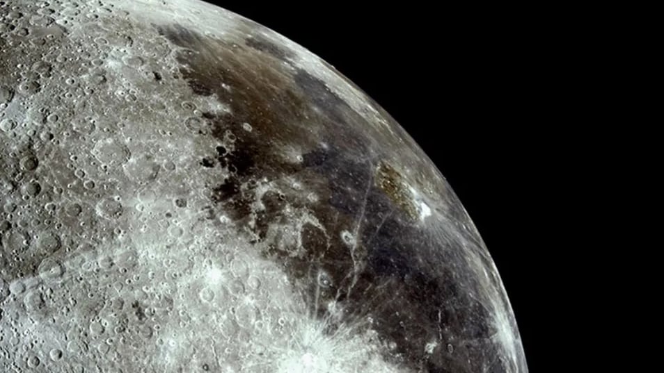 Artemis II finds moon's colors beyond gray
