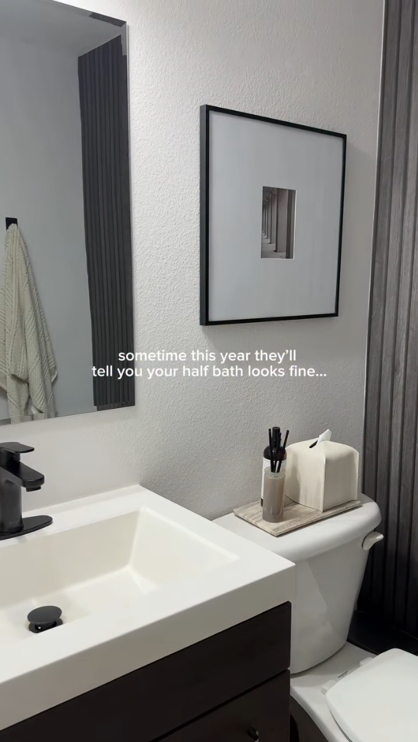 Affordable bathroom makeover that looks luxuriously expensive