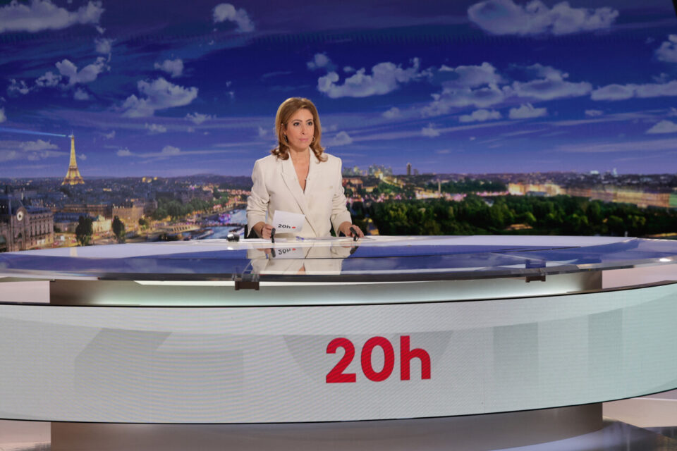 Léa Salamé voit son retour au 20 H de France 2 s’éloigner : « Une ...