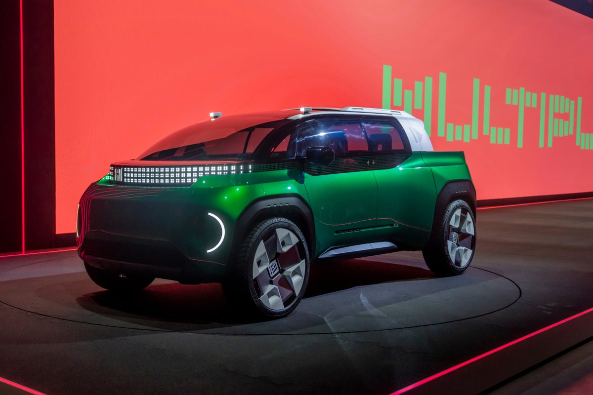 Fiat introduces watermelon people carrier that turns into a pick-up
