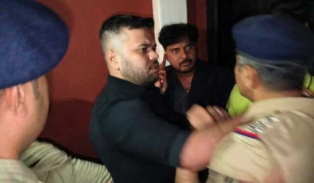 Bengaluru: FIR against Andhra IAS officer, 3 friends for allegedly ...
