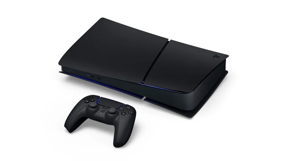 All-black from console to controller: PS5 midnight black