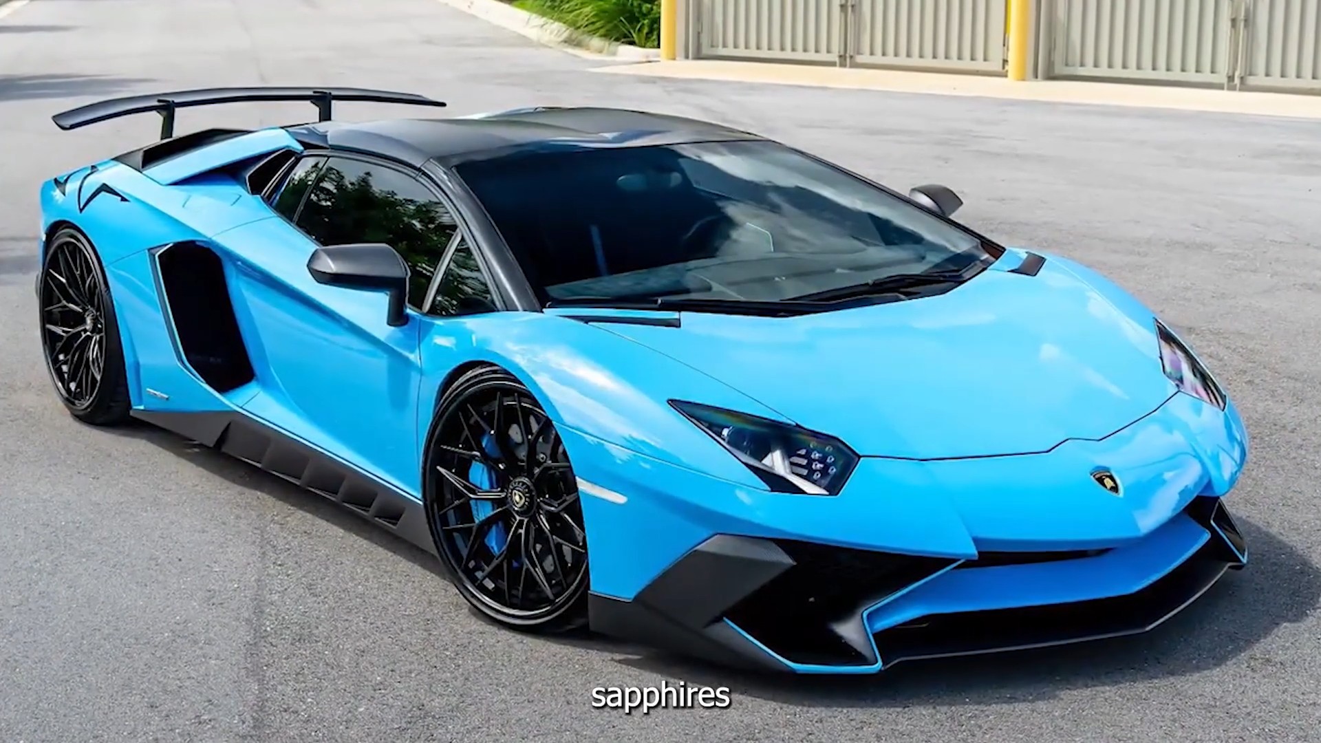 Touring the Czinger hypercar factory: 1,250 HP, 3D printing & AI ...