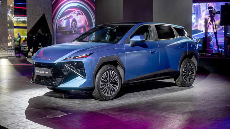 New OMODA 4 arrives in 2027 with hybrid powertrain and artificial ...