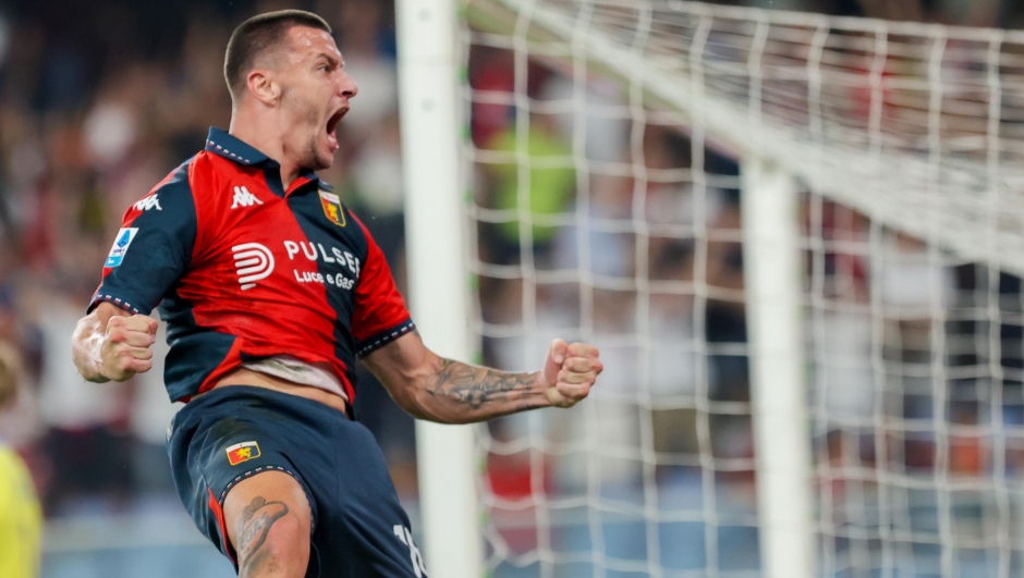 Genoa prepare for relegation six-pointer against Venezia, De Rossi pins ...