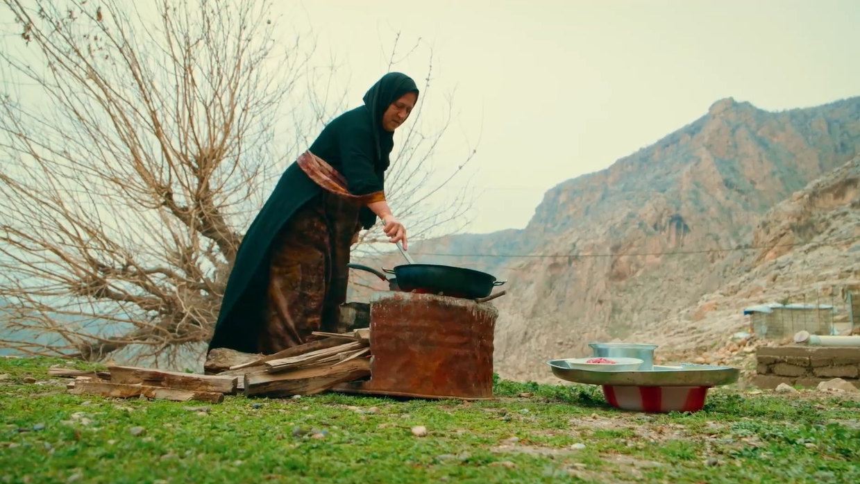 He traveled to northern Iraq for food - then discovered a religion ...