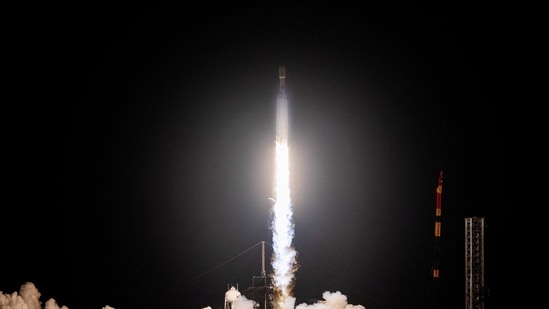 SpaceX rocket launch today: Falcon 9 rocket lifts off from Florida ...