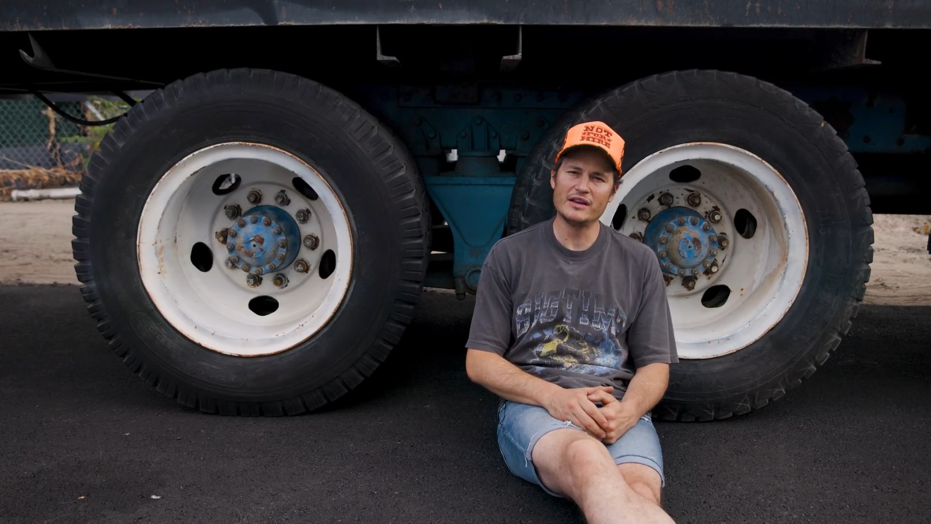 We rescued a vintage big rig that someone will get for free