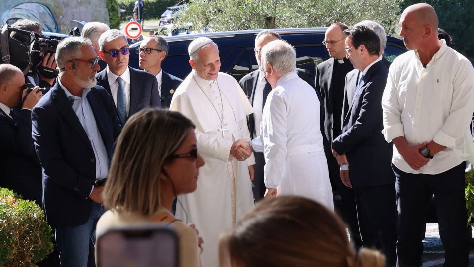 Pope Leo recovery proceeding as expected following surgery to remove ...