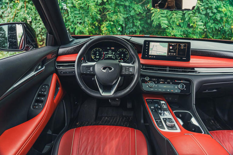 Tested: 2027 Infiniti QX65 has daddy issues
