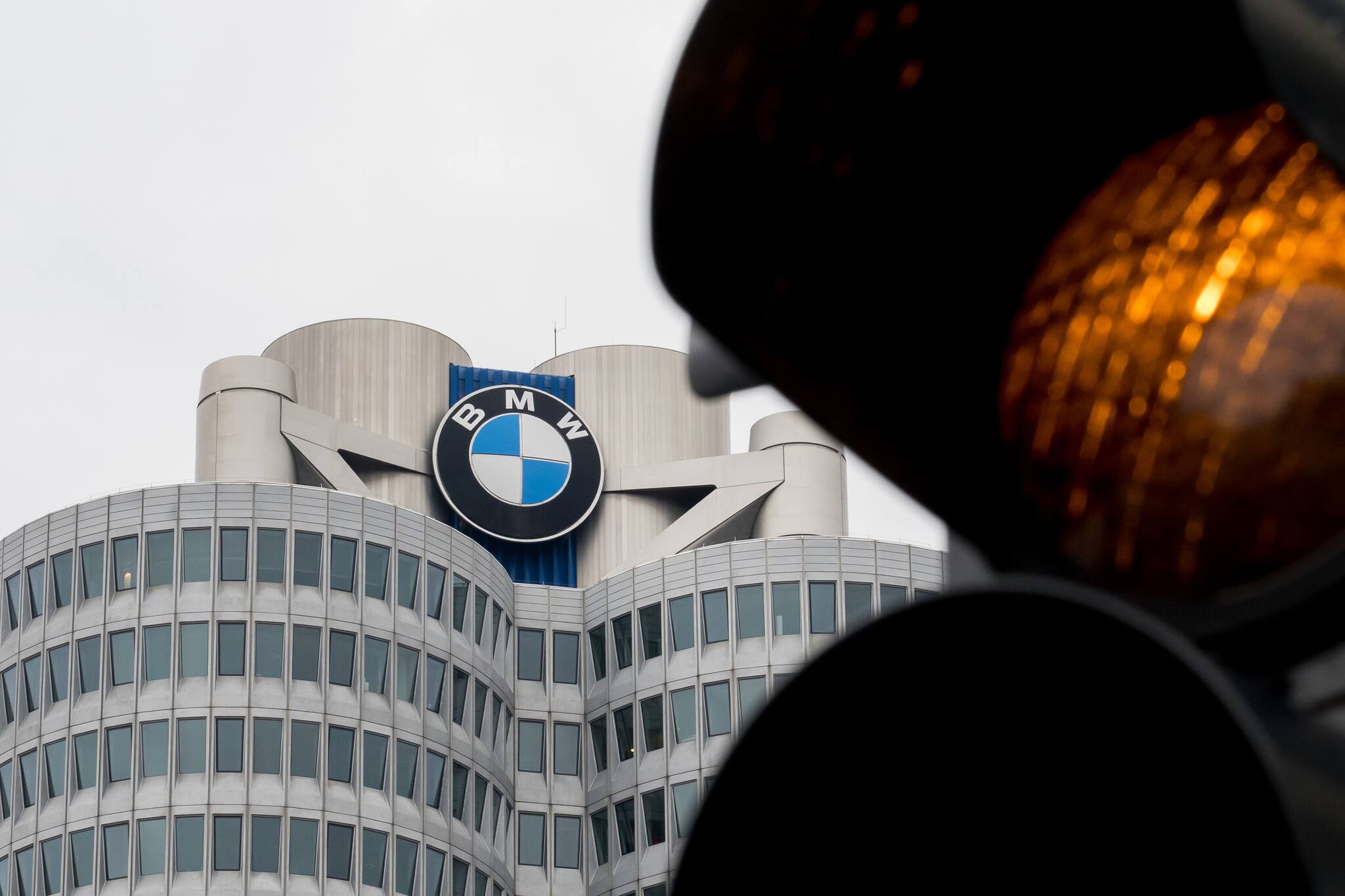 China-Krise zieht BMW beim Absatz ins Minus