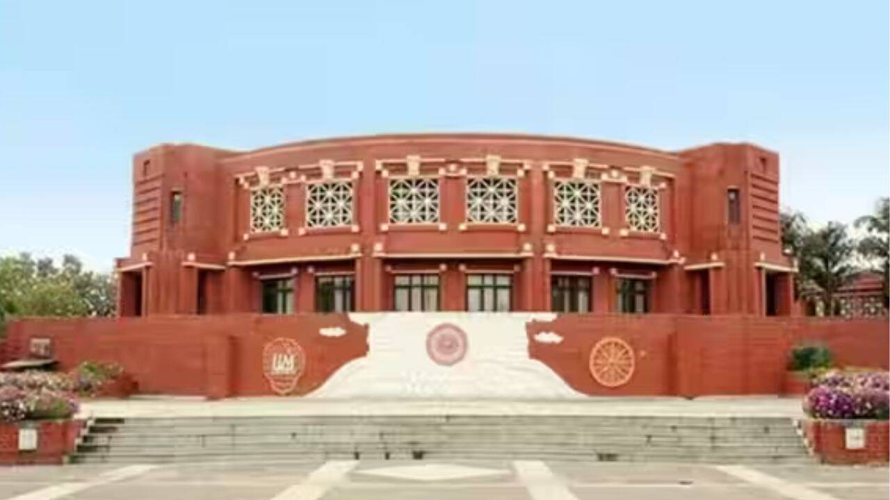 IIM Lucknow summer placements: Over 600 offers for 2026–28 batch ...