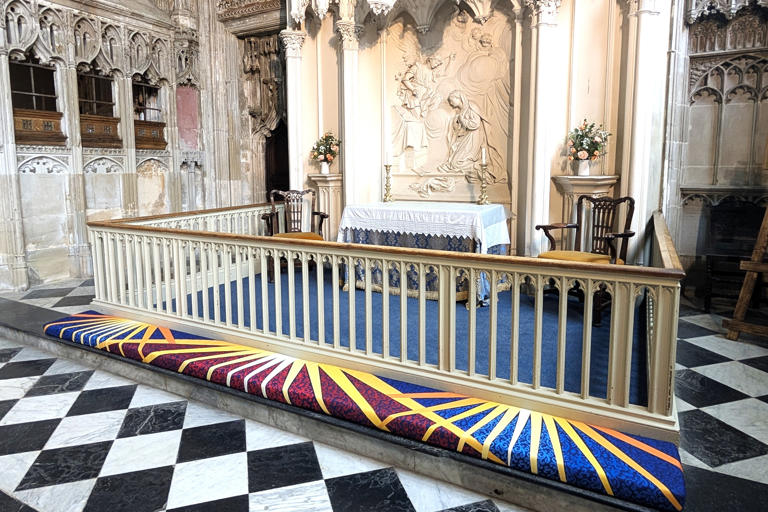 New artwork created by Warwick artist unveiled to public at St Mary's