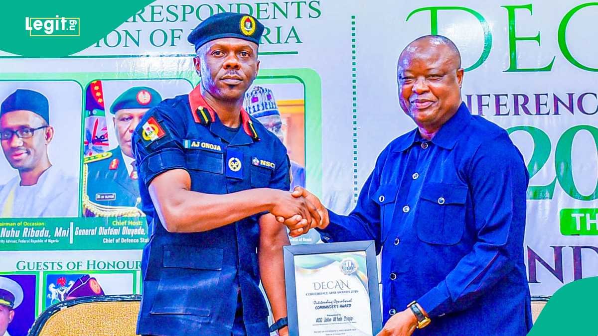 John Onoja bags DECAN award as defence experts stress intelligence-led ...