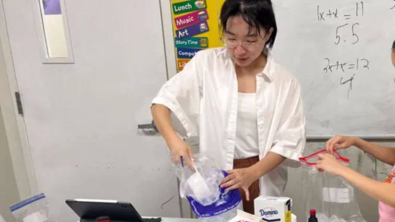 18-year-old Amy Xiao used computer models to explore a new cancer ...