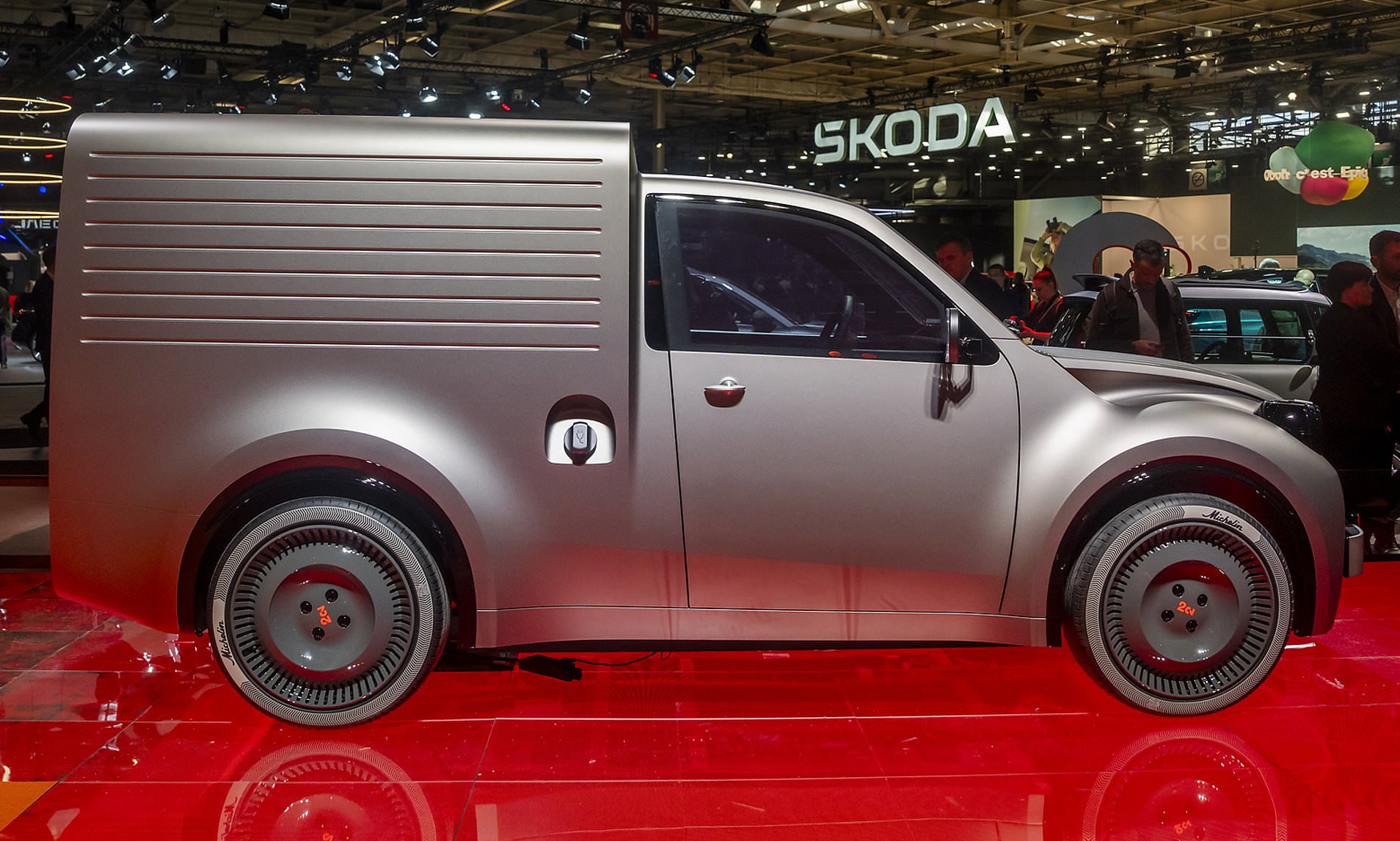 Citroen revives its classic van for an electric era: 2CV Fourgonnette ...