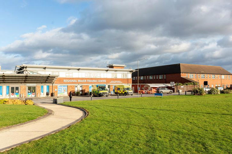 Redcar mum's heartbreak at loss of baby girl after heart-rate ...