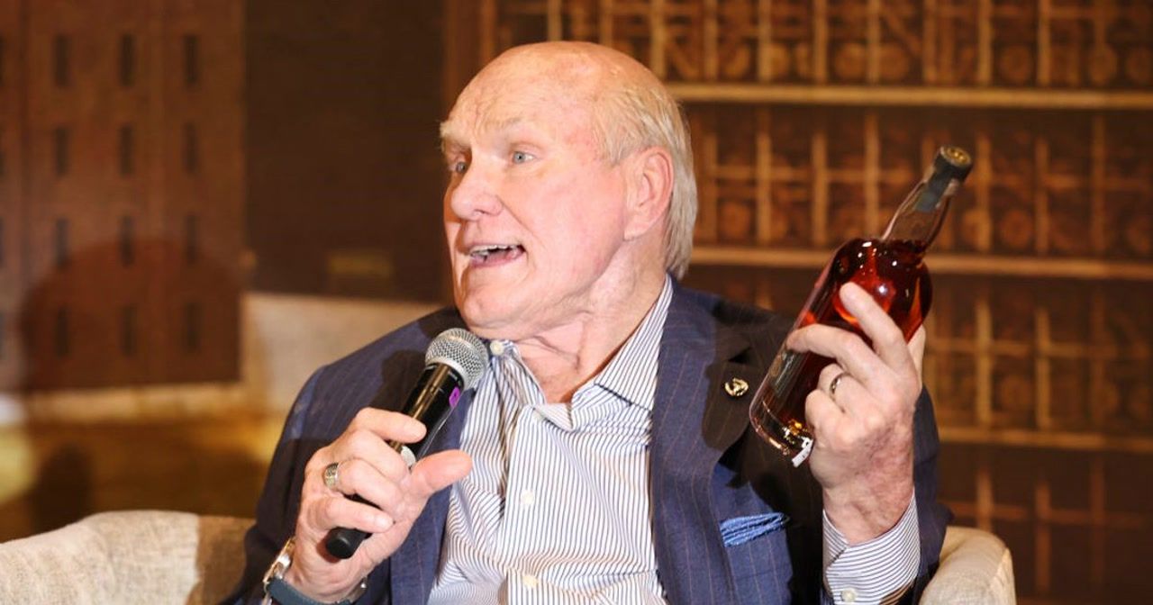 Terry Bradshaw urged to retire amid multiple FOX NFL Sunday incidents