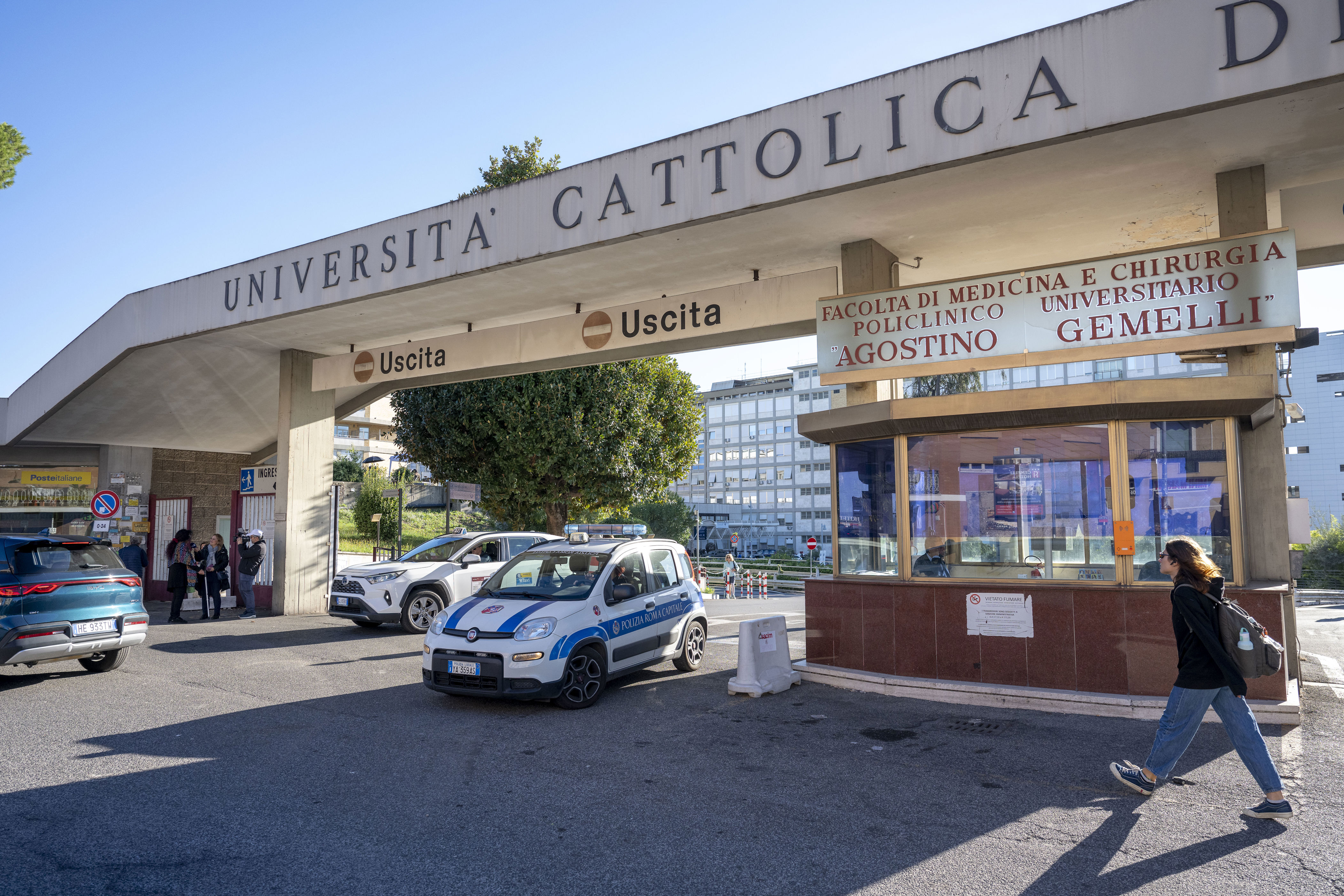 Pope Leo's surgery removed cancerous lung nodule, Vatican says