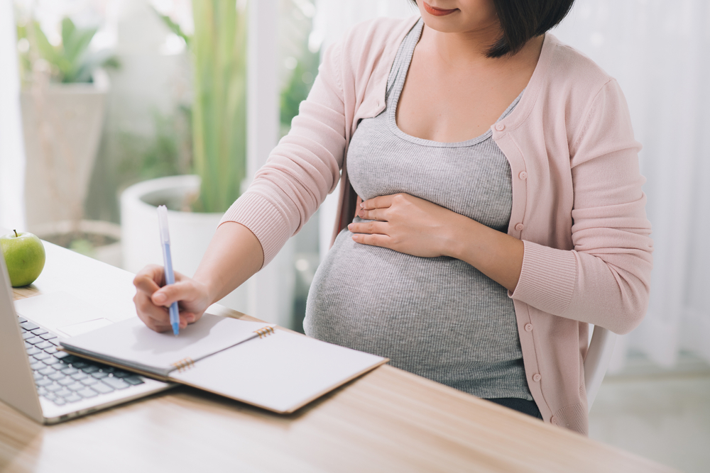 Study links bending at work to 36 percent higher miscarriage risk