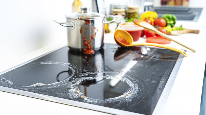 Here's how you should be cleaning your glass top stove to keep it in ...