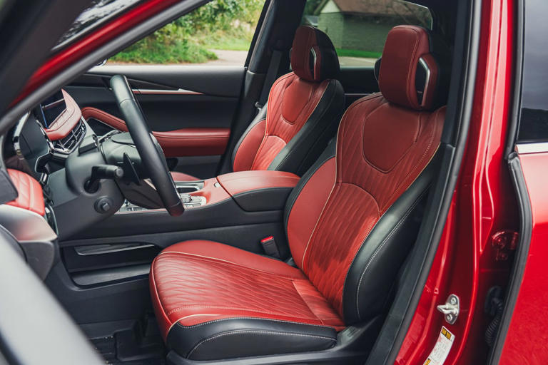 Tested: 2027 Infiniti QX65 has daddy issues