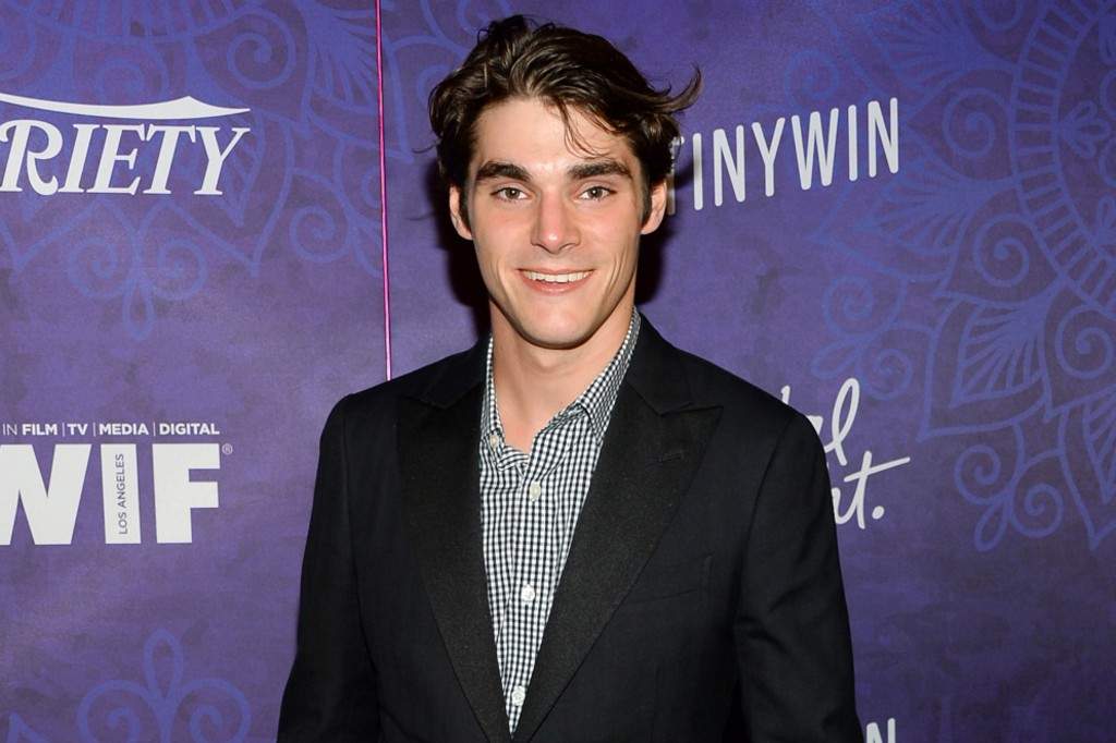 Breaking Bad actor RJ Mitte dead at 34