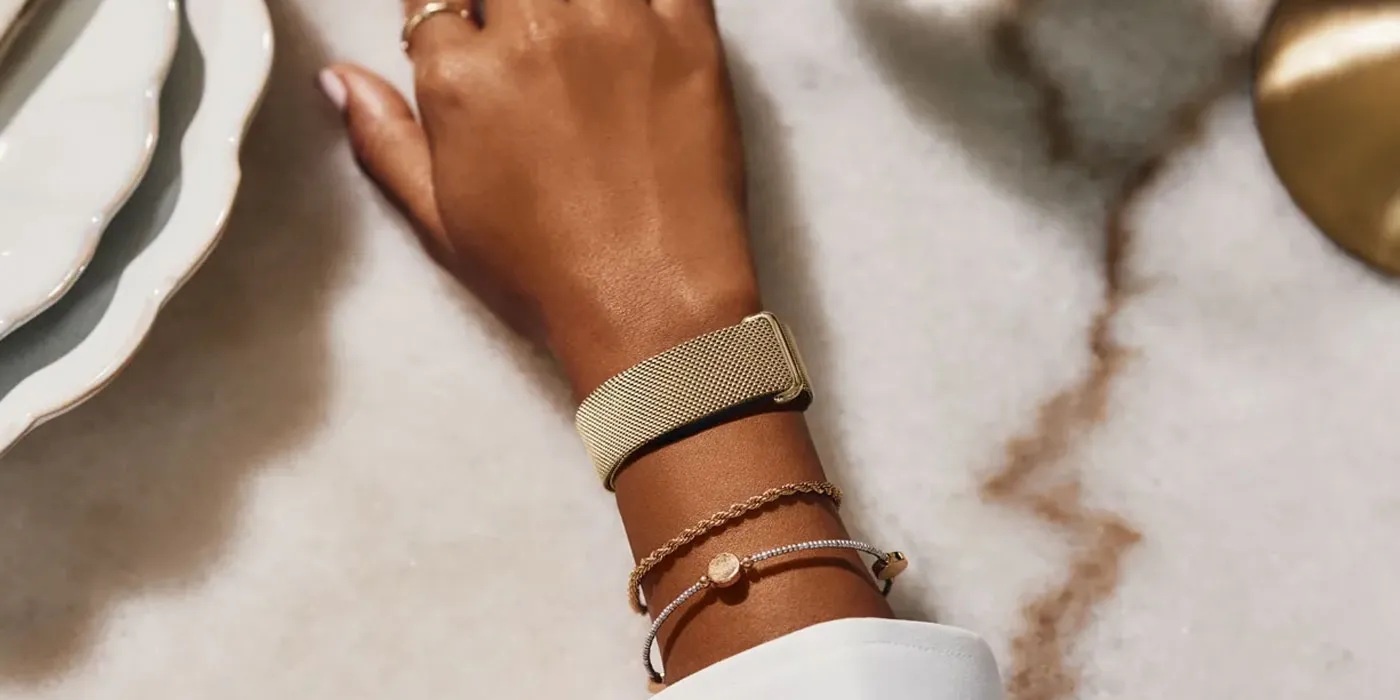 Fitbit Air: νέο μεταλλικό λουράκι metal mesh και αναβαθμισμένη αυτόματη ...