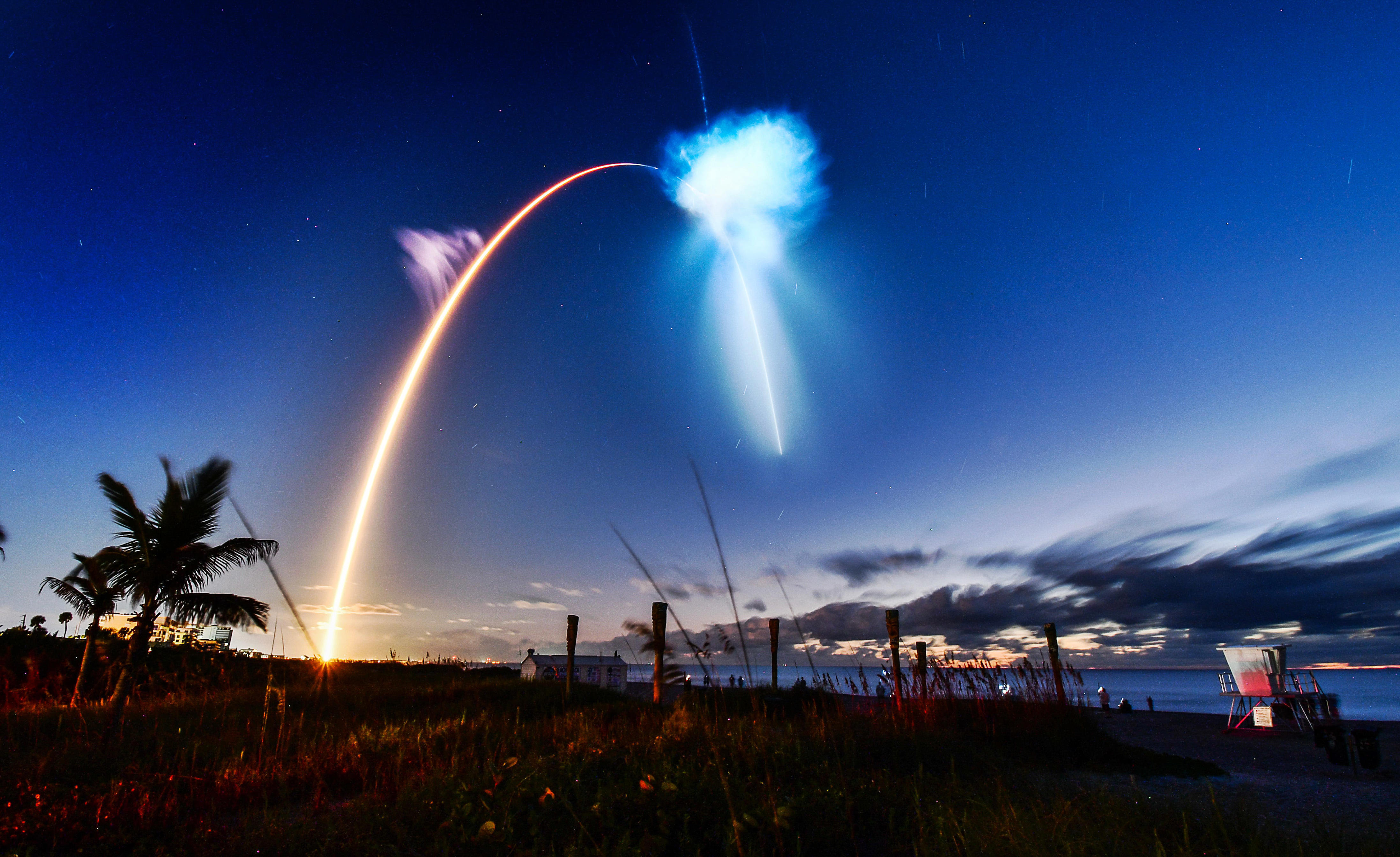 Did you see it? SpaceX rocket creates spectacle in Florida sky