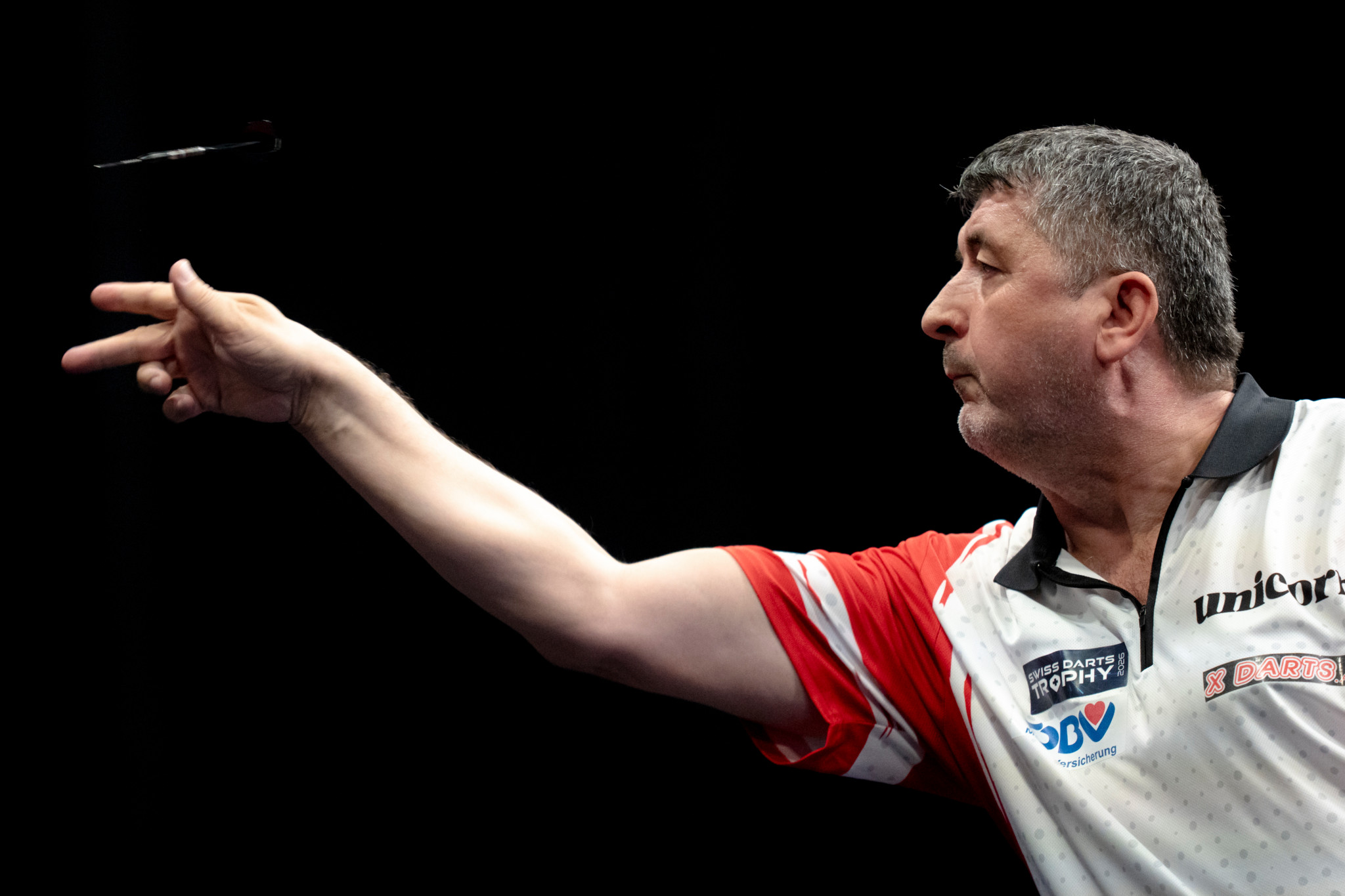 Eklat in Basel – Darts-Profi Mensur Suljovic sagt, nur Frauen würden ...