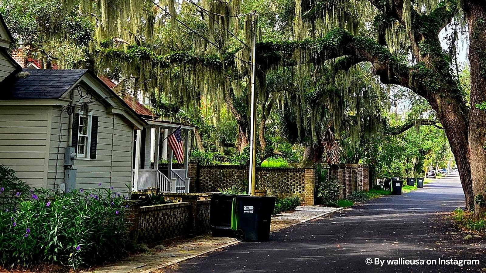 Beaufort, South Carolina, is a charming coastal escape beyond Charleston