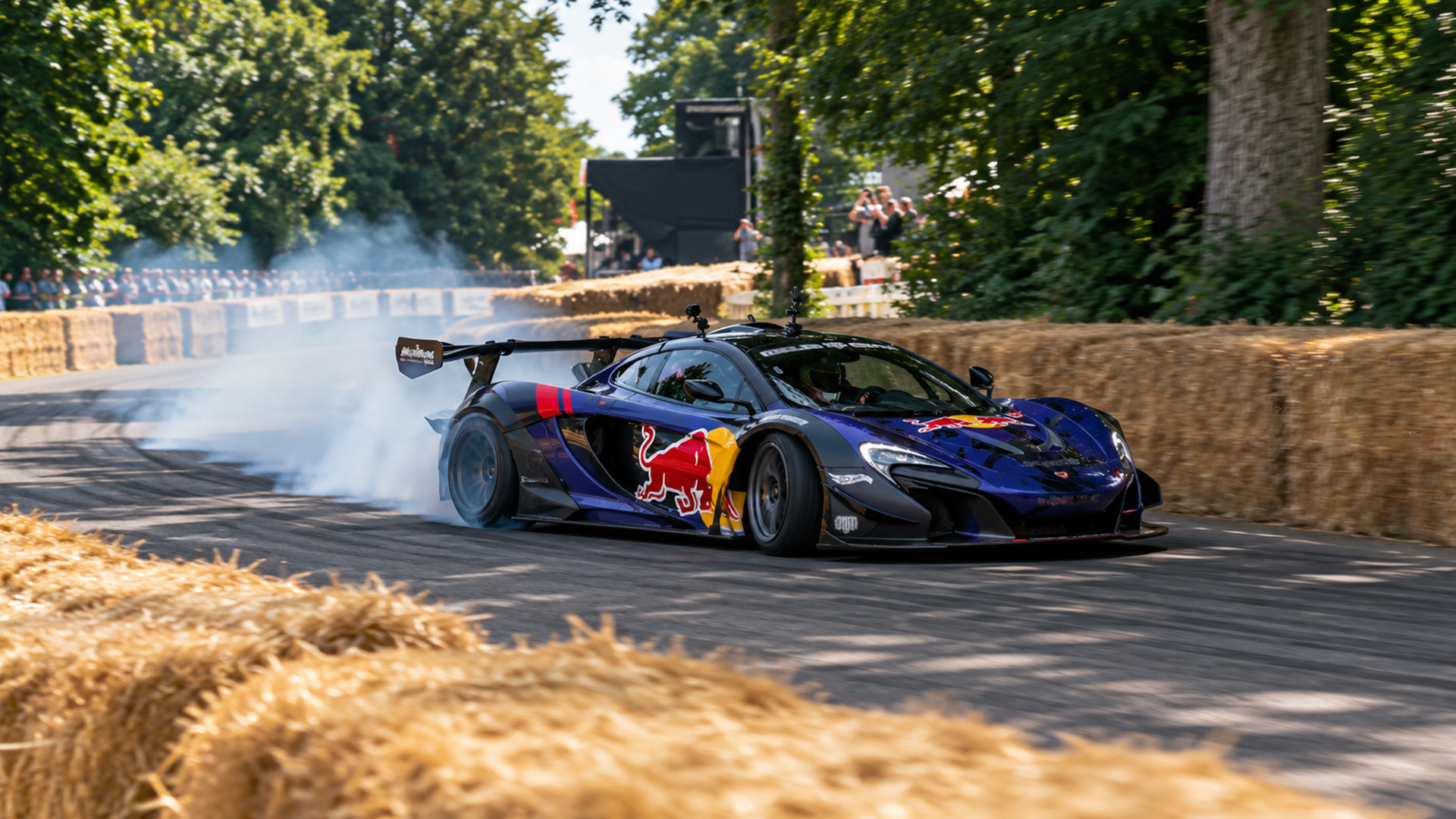 McLaren MadMac showcases drifting performance with a three-rotor engine