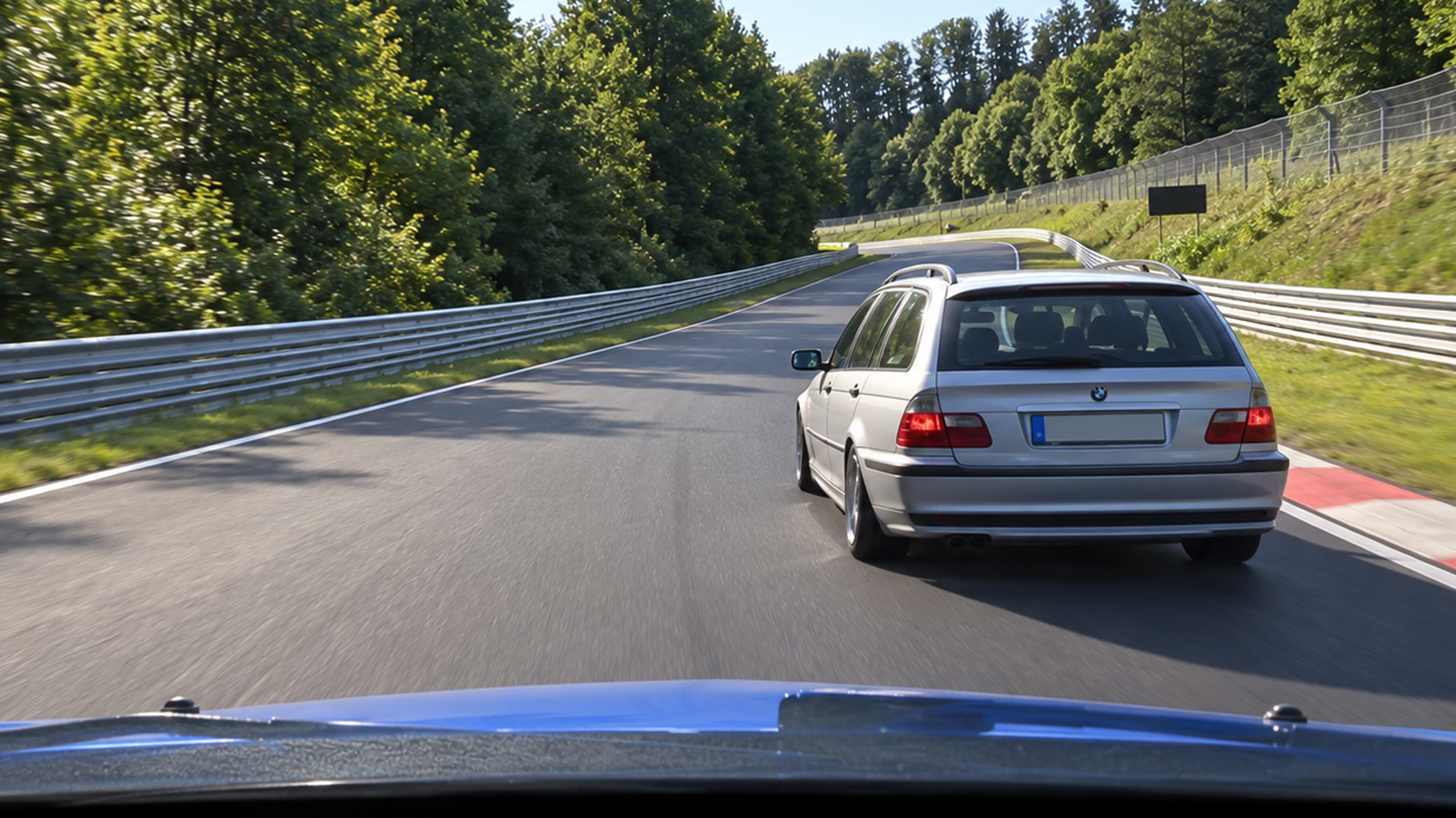 BMW 3 Series Touring attacks the Nürburgring