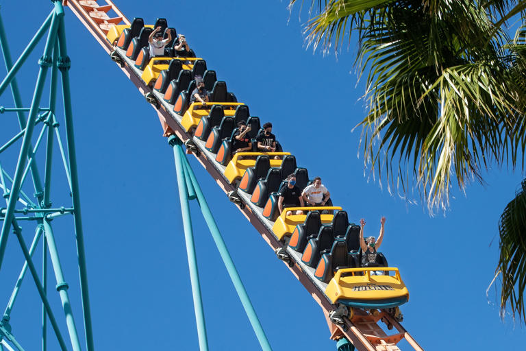 Six Flags shuts down iconic California roller coaster after horror ...