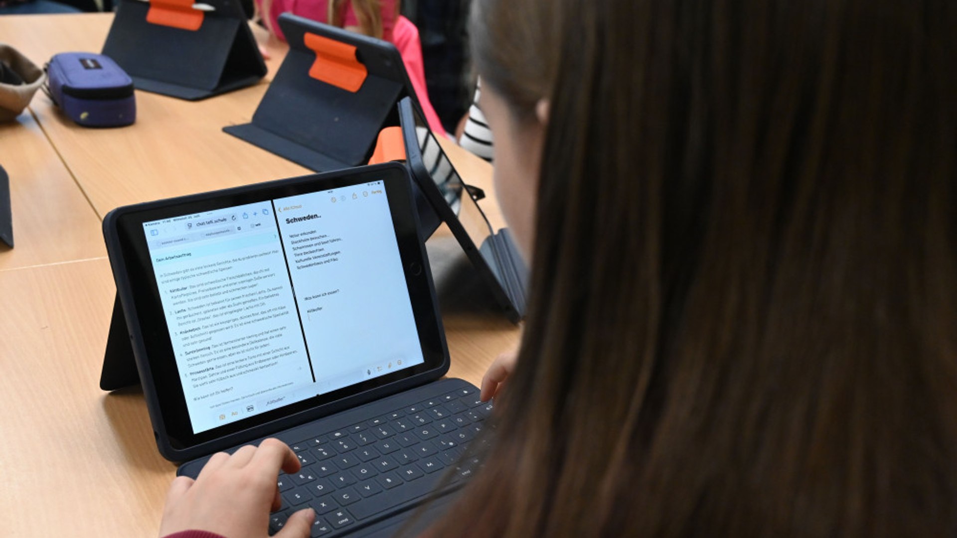 Clinicians urge cut in school screen time for sake of children’s ...