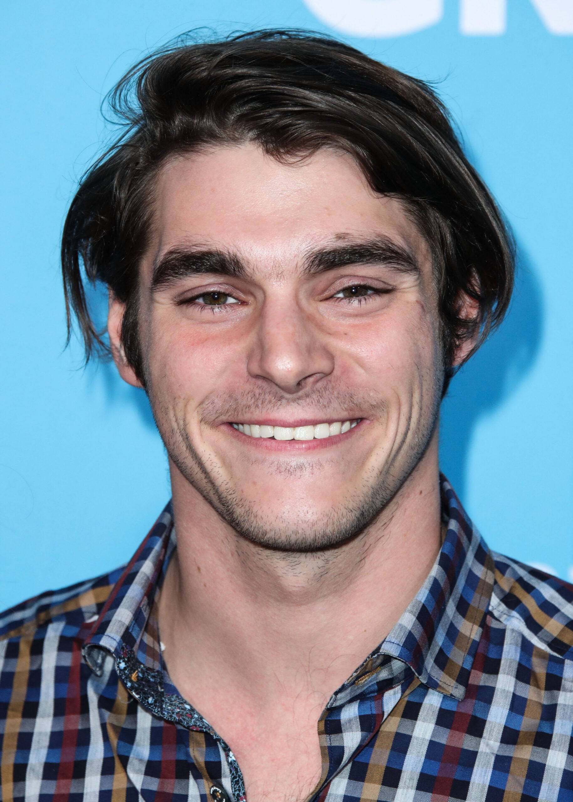 RJ Mitte’s missing ‘Breaking Bad’ earnings claims get new details from ...