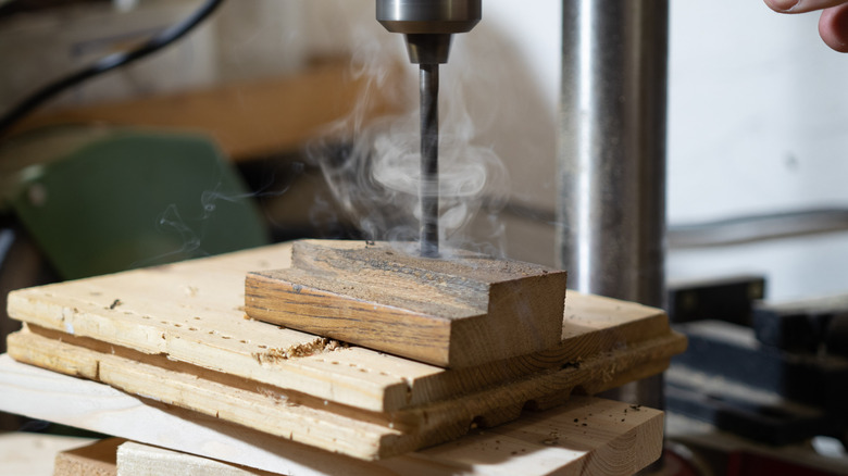 The best method for sharpening dull drill bits to bring them back to life
