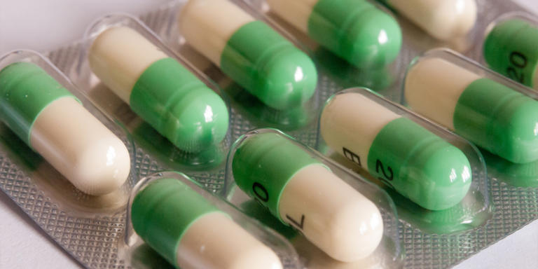 A large trial of genotype-guided antidepressant prescribing finds no ...