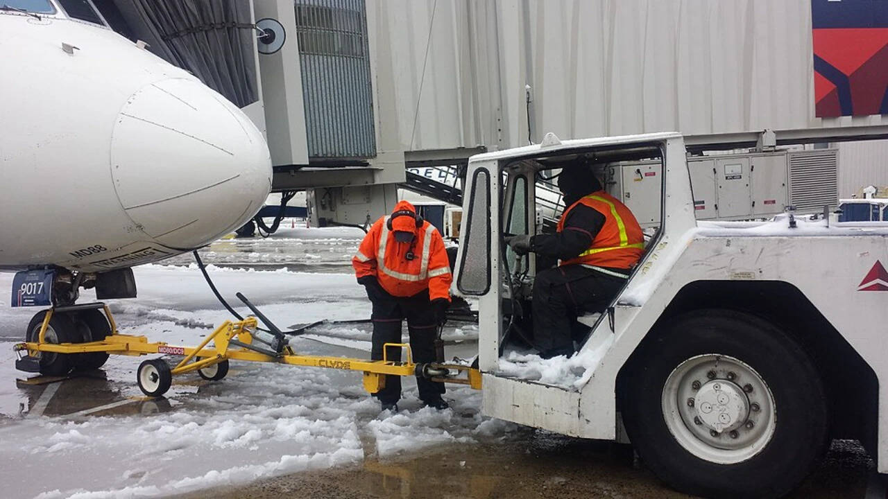 Recycled glass speeds apron build: Philadelphia airport cuts prep time ...