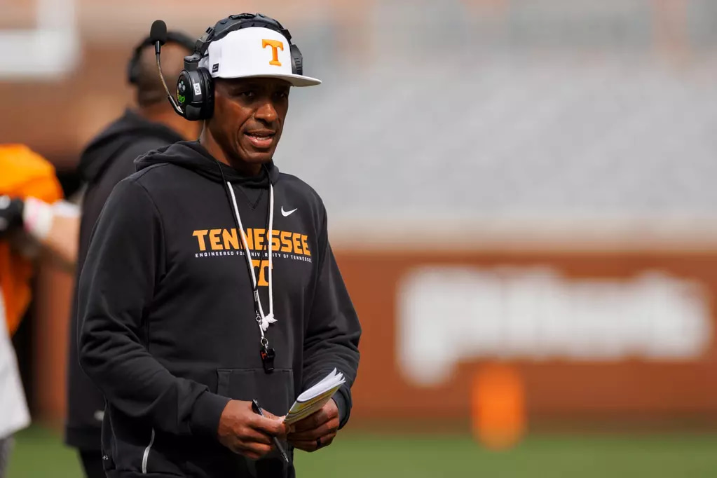 What Tennessee safeties coach Anthony Poindexter said ahead of Alabama