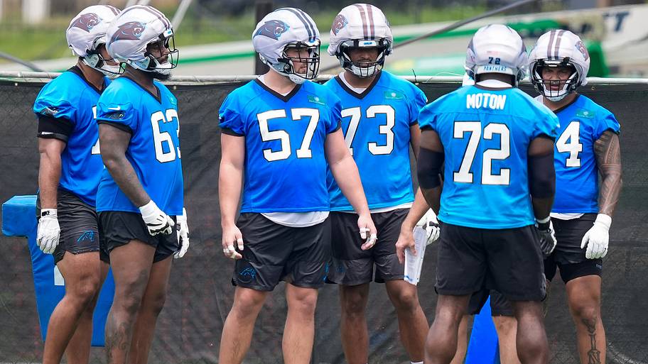 3 crucial Panthers injuries to monitor ahead of big Eagles matchup