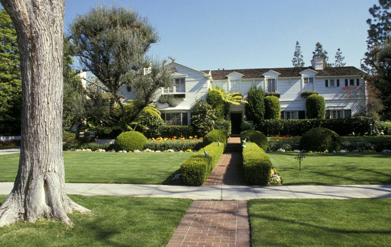 Inside Lucille Ball and Desi Arnaz’s legendary homes