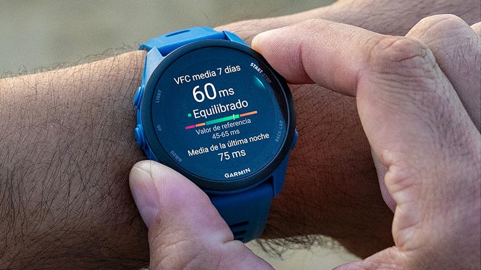El Garmin Forerunner 70 ya tiene su primer descuento: pantalla AMOLED ...